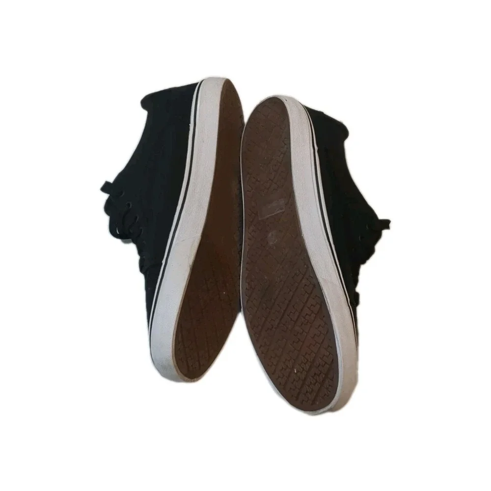 PRE-OWNED NO BOUNDARIES MEN‎ BLACK CANVAS MEMORY FOAM S-13 SKATE BOARDING